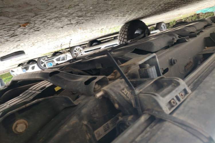 Used Jeep Wrangler 2019 2.0T Rubicon Four-Door Version China VI Emission Standard Chassis Front Right