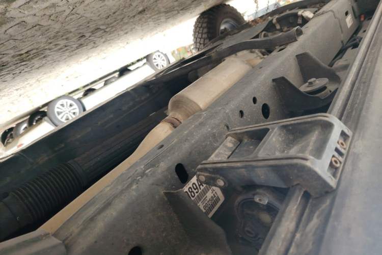 Used Jeep Wrangler 2019 2.0T Rubicon Four-Door Version China VI Emission Standard Chassis Rear Left