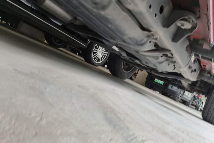 Used Jeep Wrangler 2019 2.0T Sahara Four-Door Version China VI Emission Standard Chassis Rear Right