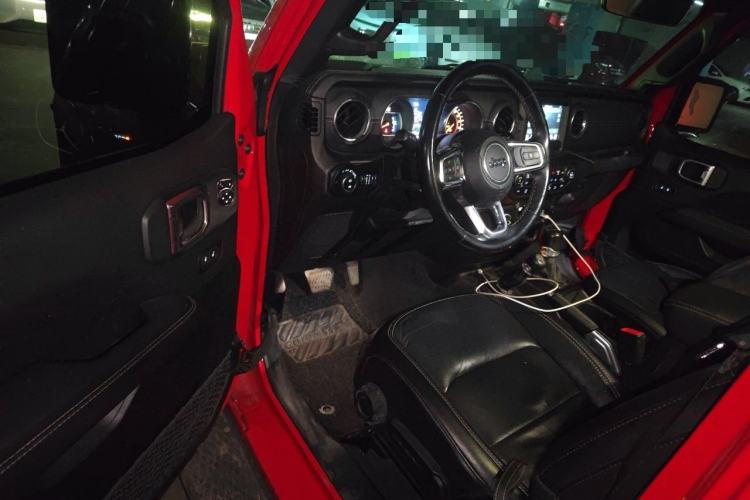 Used Jeep Wrangler 2019 2.0T Sahara Four-Door Version China VI Emission Standard Driver Seat