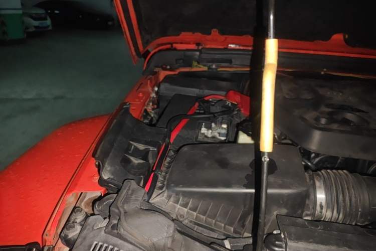 Used Jeep Wrangler 2019 2.0T Sahara 4-Door Version China V Standard Engine Bay Right