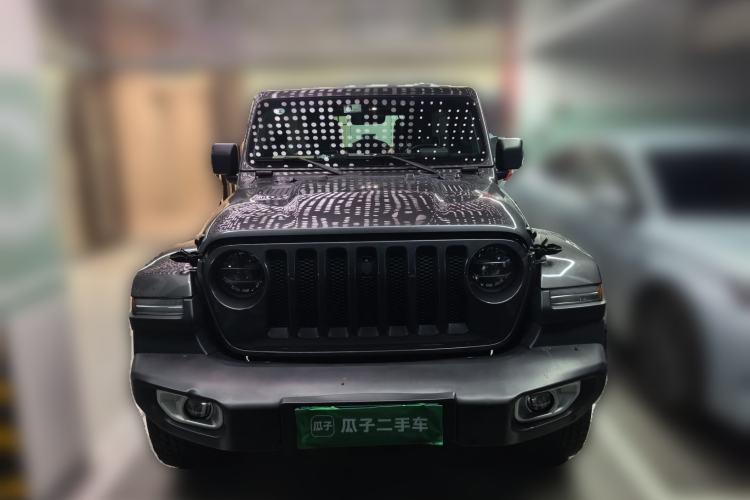 Used Jeep Wrangler 2019 2.0T Sahara Four-Door Version China VI Emission Standard Front