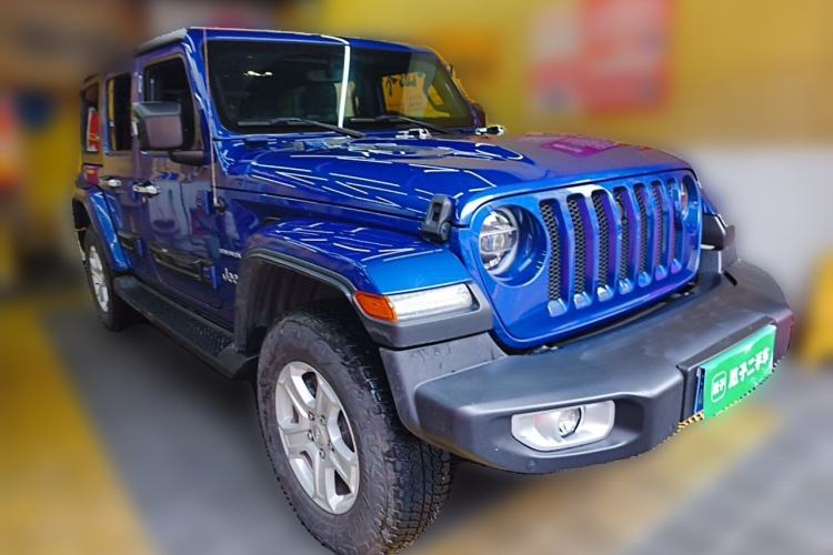 Used Jeep Wrangler 2019 2.0T Sahara Four-Door Version China VI Emission Standard Front Right 45 Deg