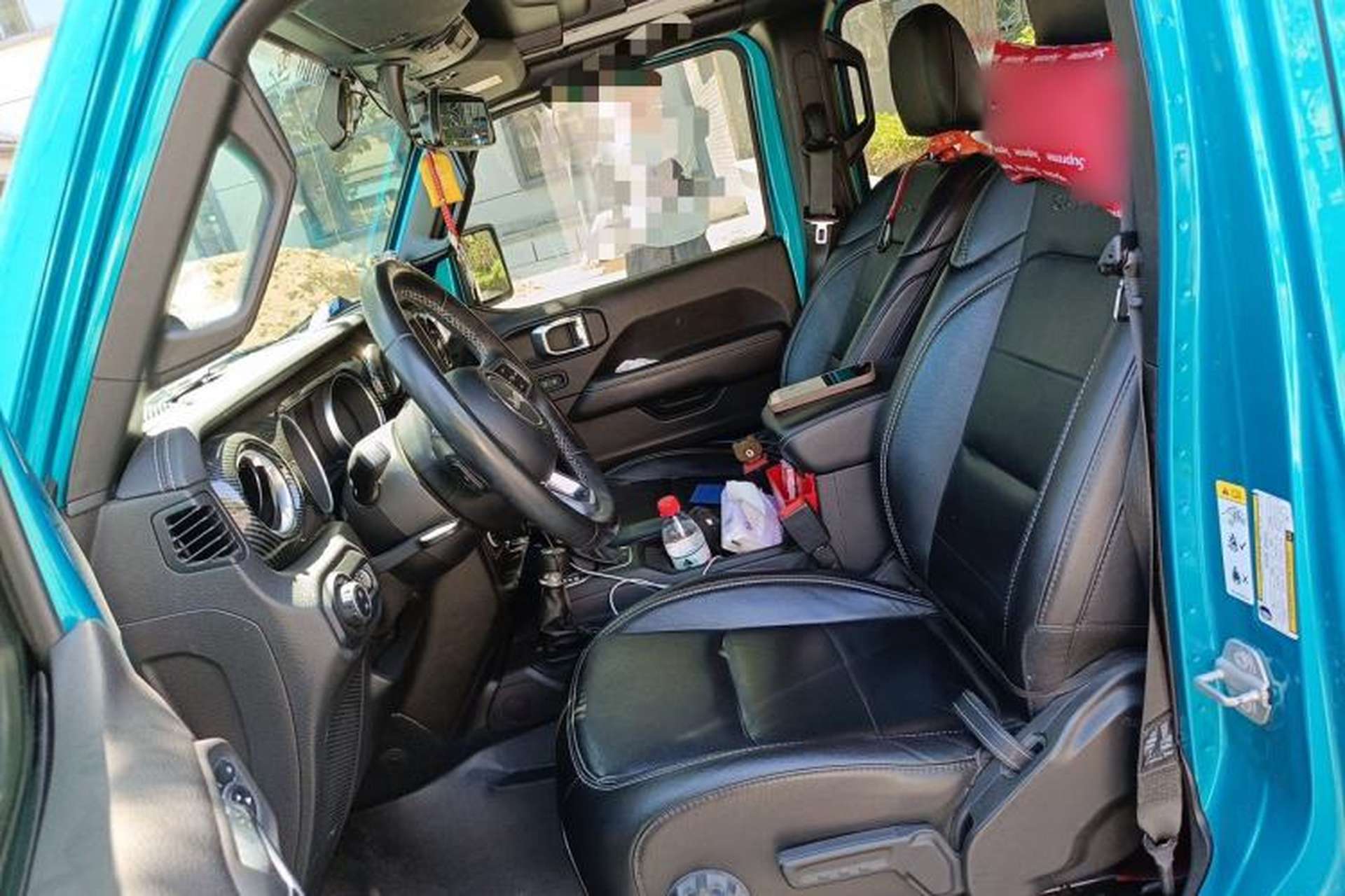 Used Jeep Wrangler 2019 2.0T Sahara Four-Door Electric Convertible China VI Emission Standard Left Front Seat