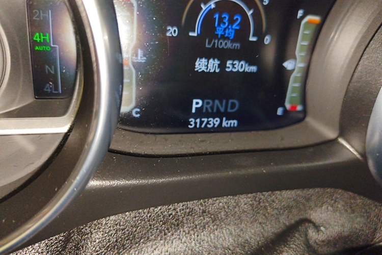 Used Jeep Wrangler 2019 2.0T Sahara Four-Door Version China VI Emission Standard Odometer Close Up