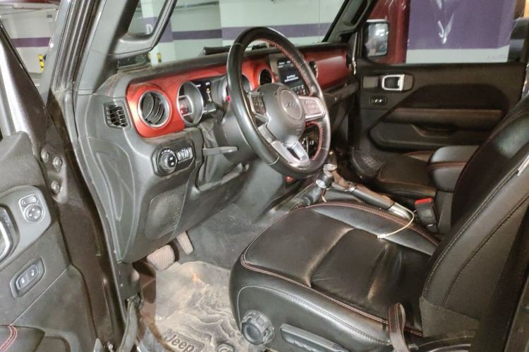 Used Jeep Wrangler 2019 2.0T Rubicon Four-Door Version China VI Emission Standard Driver Seat
