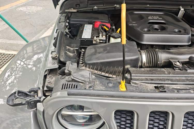 Used Jeep Wrangler  Engine Bay Right