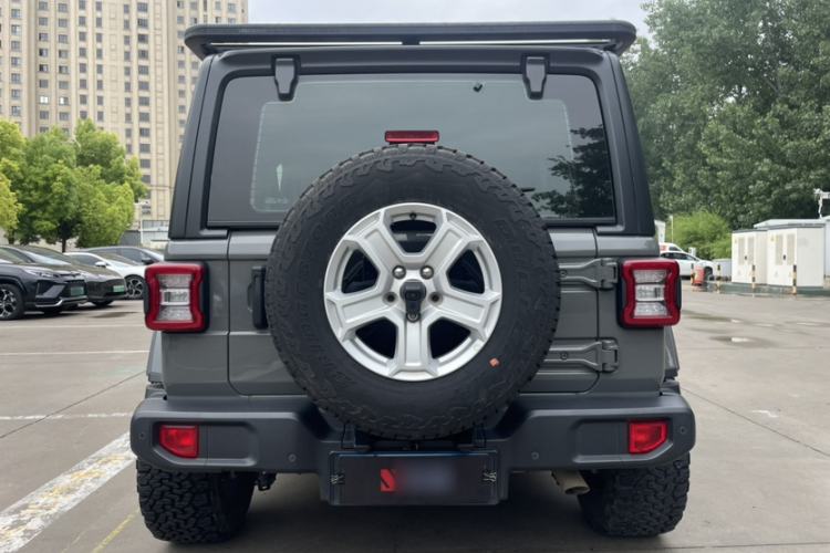 Used Jeep Wrangler 2019 2.0T Sahara Four-Door Version China VI Emission Standard Exterior 13