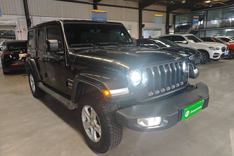 Used Jeep Wrangler 2019 2.0T Sahara Four-Door Brilliant Top Version China VI Emission Standard Exterior 2