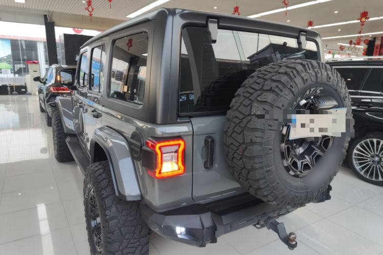 Used Jeep Wrangler 2019 2.0T Sahara Four-Door Version China VI Emission Standard Exterior 2