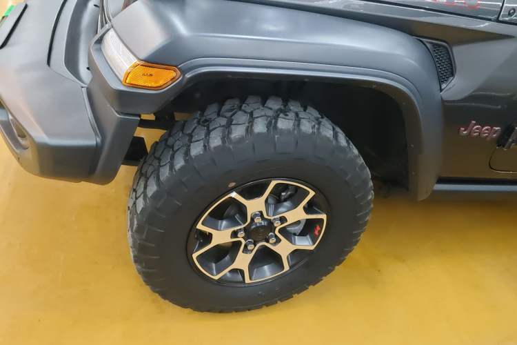 Used Jeep Wrangler 2019 2.0T Rubicon Four-Door Version China VI Emission Standard Exterior 4