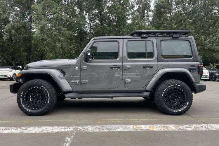 Used Jeep Wrangler 2019 2.0T Sahara Four-Door Version China VI Emission Standard Exterior 6