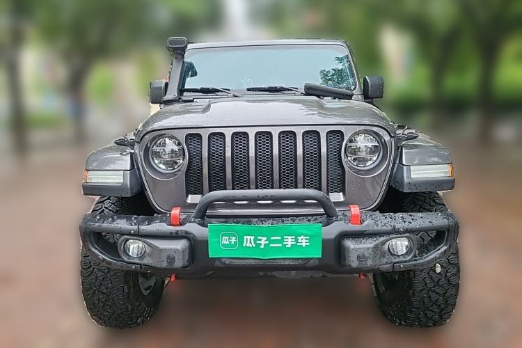 Used Jeep Wrangler 2019 2.0T Sahara Four-Door Version China VI Emission Standard Front