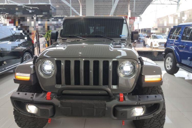 Used Jeep Wrangler 2019 2.0T Sahara Four-Door Version China VI Emission Standard Front