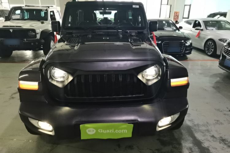 Used Jeep Wrangler 2019 2.0T Sahara 4-Door Version China V Standard Front