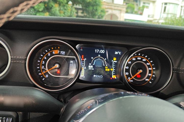 Used Jeep Wrangler 2019 2.0T Sahara Four-Door Version China VI Emission Standard Instrument Cluster