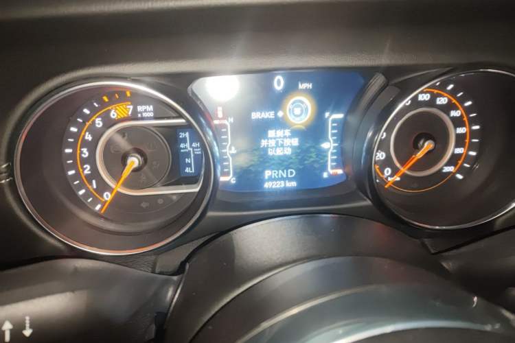 Used Jeep Wrangler 2019 2.0T Sahara Four-Door Version China VI Emission Standard Instrument Cluster