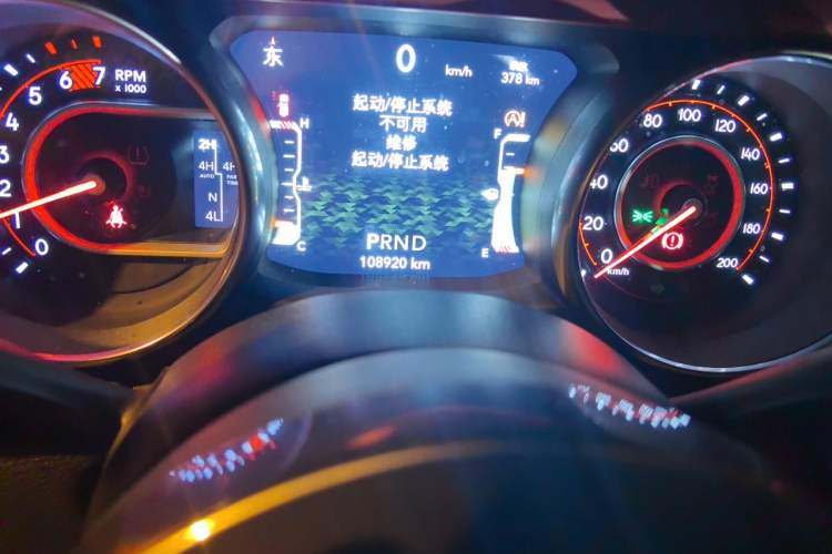 Used Jeep Wrangler 2019 2.0T Rubicon Four-Door Version China VI Emission Standard Odometer Close Up