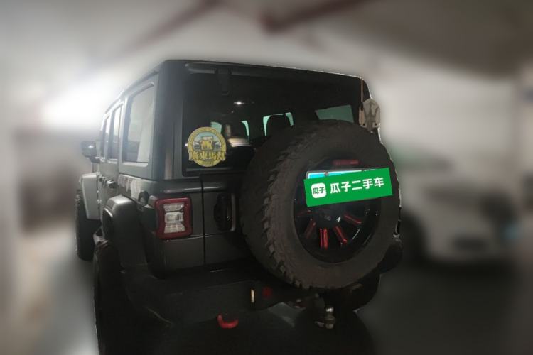Used Jeep Wrangler 2019 2.0T Sahara Four-Door Version China VI Emission Standard Rear Left 45 Deg