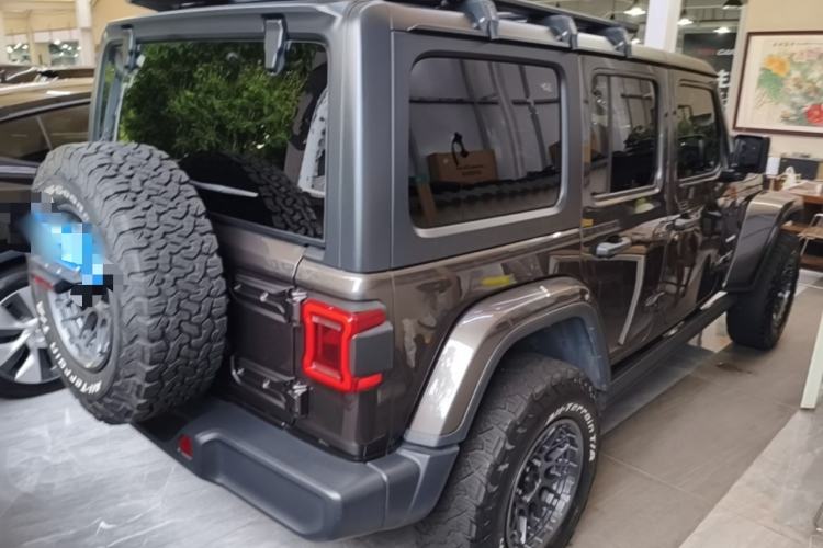 Used Jeep Wrangler 2019 2.0T automatic four-door hardtop parallel imported vehicle Rear Right 45 Deg