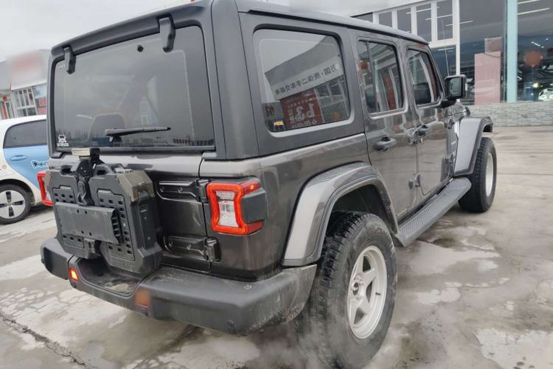 Used Jeep Wrangler 2019 2.0T Sahara Four-Door Version China VI Emission Standard Rear Right 45 Deg