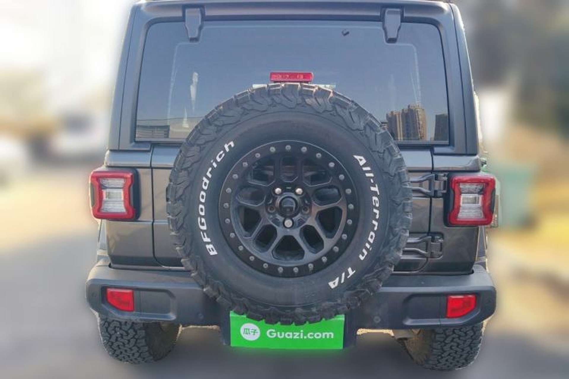 Used Jeep Wrangler 2019 2.0T Sahara 4-Door Version China V Standard Rear