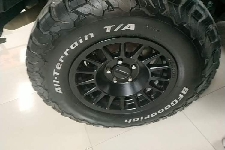 Used Jeep Wrangler 2019 2.0T Rubicon Four-Door Version China VI Emission Standard Right Rear Wheel Hub