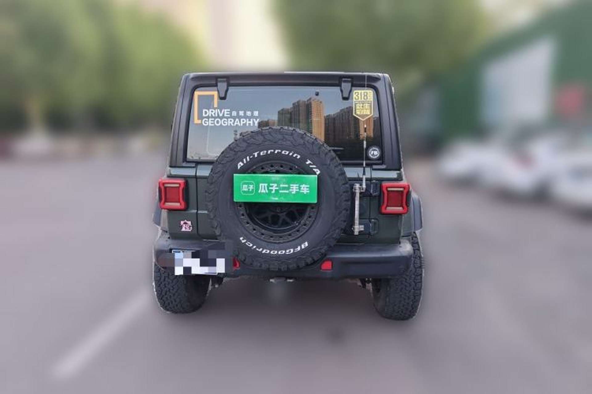 Used Jeep Wrangler 2019 2.0T Sahara Four-Door Version China VI Emission Standard Rear