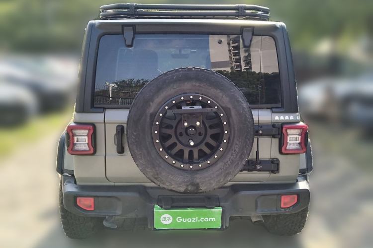 Used Jeep Wrangler 2019 2.0T Sahara Four-Door Version China VI Emission Standard Rear