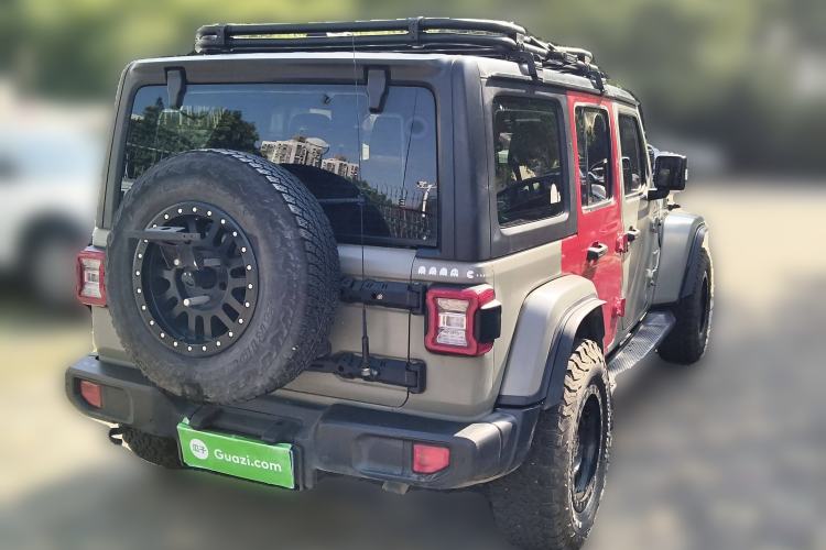 Used Jeep Wrangler 2019 2.0T Sahara Four-Door Version China VI Emission Standard Rear Right 45 Deg