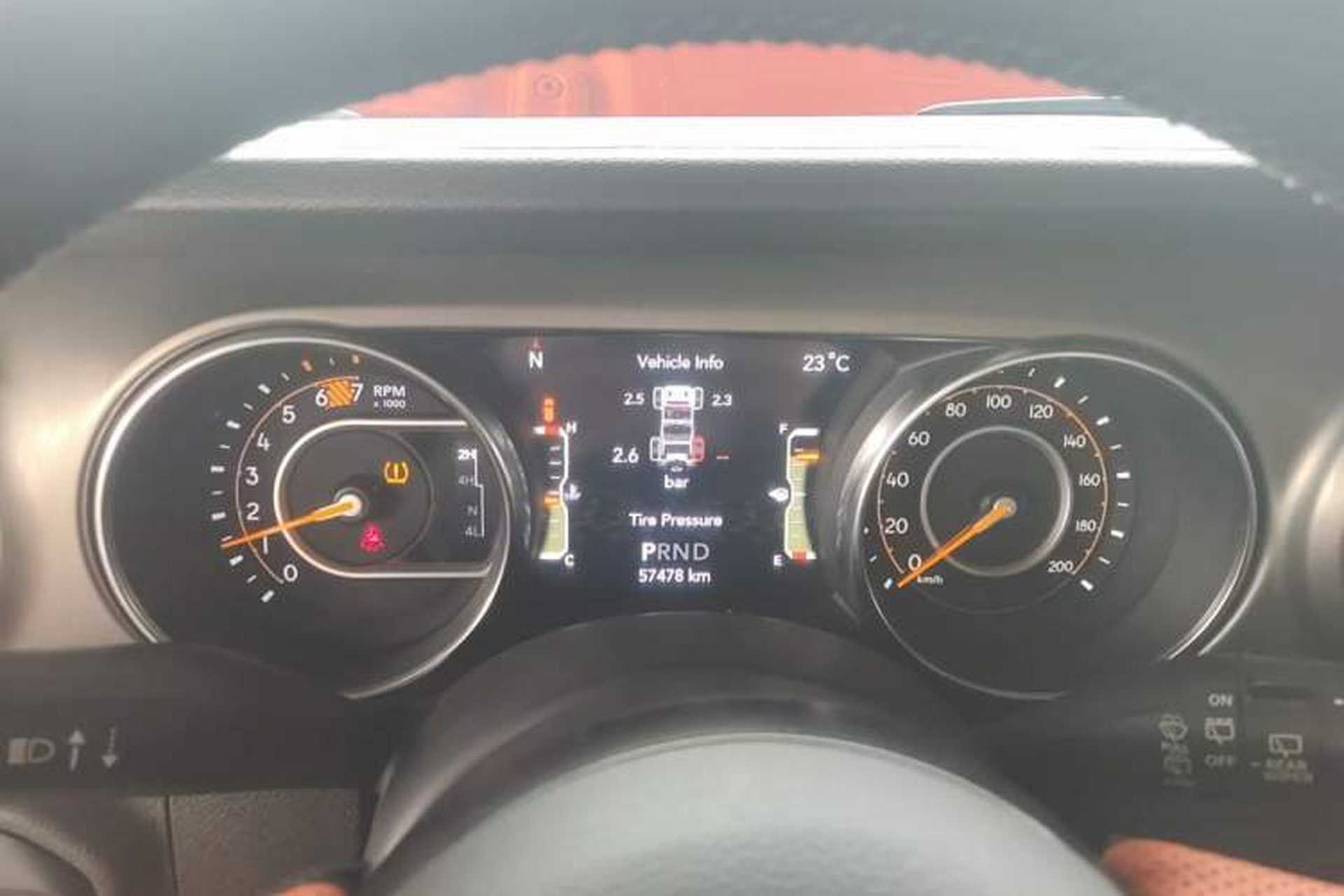 Used Jeep Wrangler 2019 2.0T Sahara 4-Door Version China V Standard Instrument Cluster