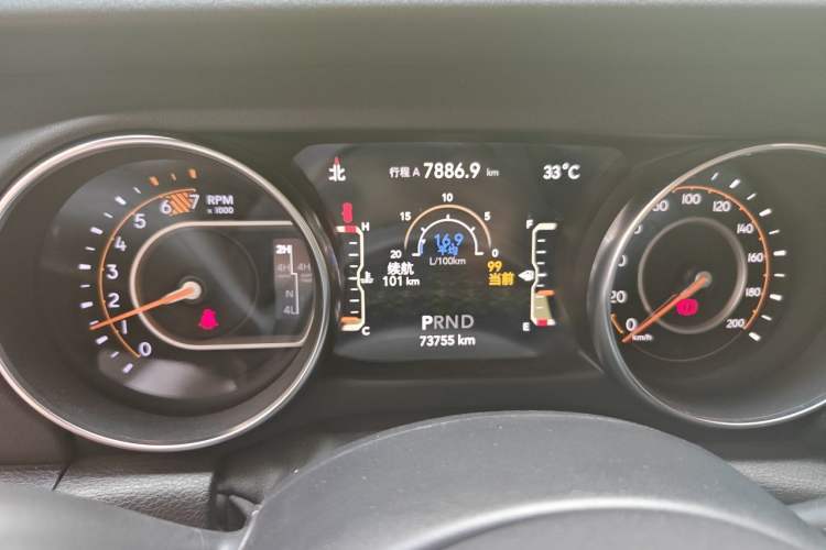 Used Jeep Wrangler 2019 2.0T Sahara Four-Door Electric Convertible Version China V Emission Standard Instrument Cluster