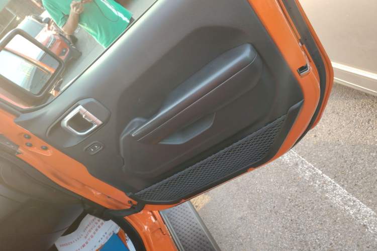 Used Jeep Wrangler 2019 2.0T Sahara 4-Door Version China V Standard Right Front Door Interior