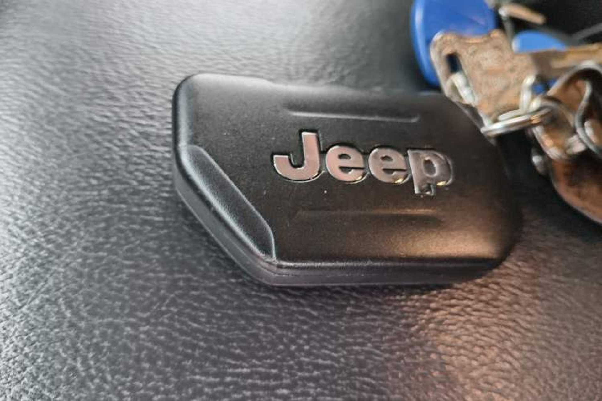 Used Jeep Wrangler 2019 2.0T Rubicon Four-Door Version China VI Emission Standard Vehicle Key