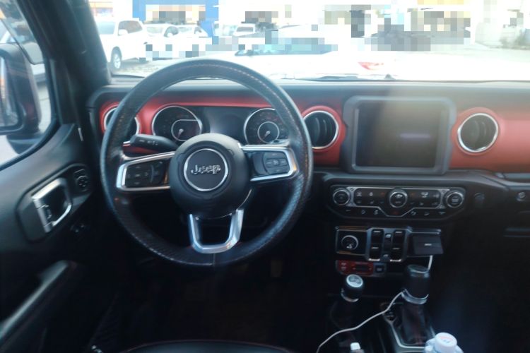 Used Jeep Wrangler 2019 2.0T Rubicon Four-Door Version China VI Emission Standard Steering Wheel