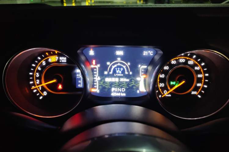 Used Jeep Wrangler 2019 2.0T Sahara 4-Door Version China V Standard Instrument Cluster