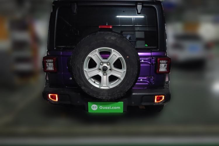 Used Jeep Wrangler 2019 2.0T Sahara 4-Door Version China V Standard Rear