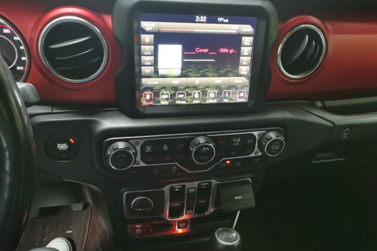 Used Jeep Wrangler  Audio And AC Panel