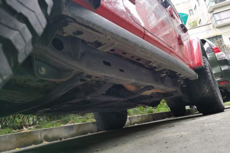 Used Jeep Wrangler  Chassis Front Left