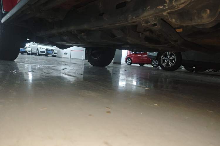 Used Jeep Wrangler 2019 2.0T Sahara 4-Door Version China V Standard Chassis Front Right