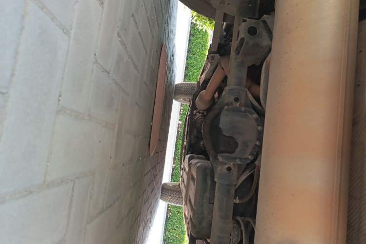 Used Jeep Wrangler 2019 2.0T Sahara Four-Door Version China VI Emission Standard Chassis Rear