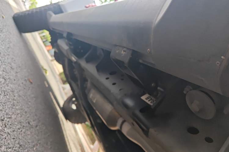 Used Jeep Wrangler 2019 2.0T Rubicon Four-Door Version China VI Emission Standard Chassis Rear Left