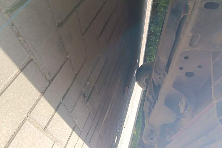 Used Jeep Wrangler 2019 2.0T Sahara Four-Door Version China VI Emission Standard Chassis Rear Right
