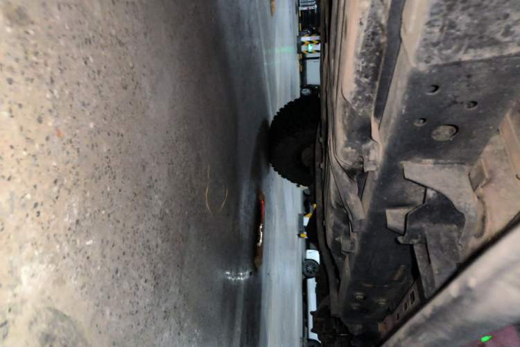 Used Jeep Wrangler 2019 2.0T Sahara Four-Door Version China VI Emission Standard Chassis Rear Right