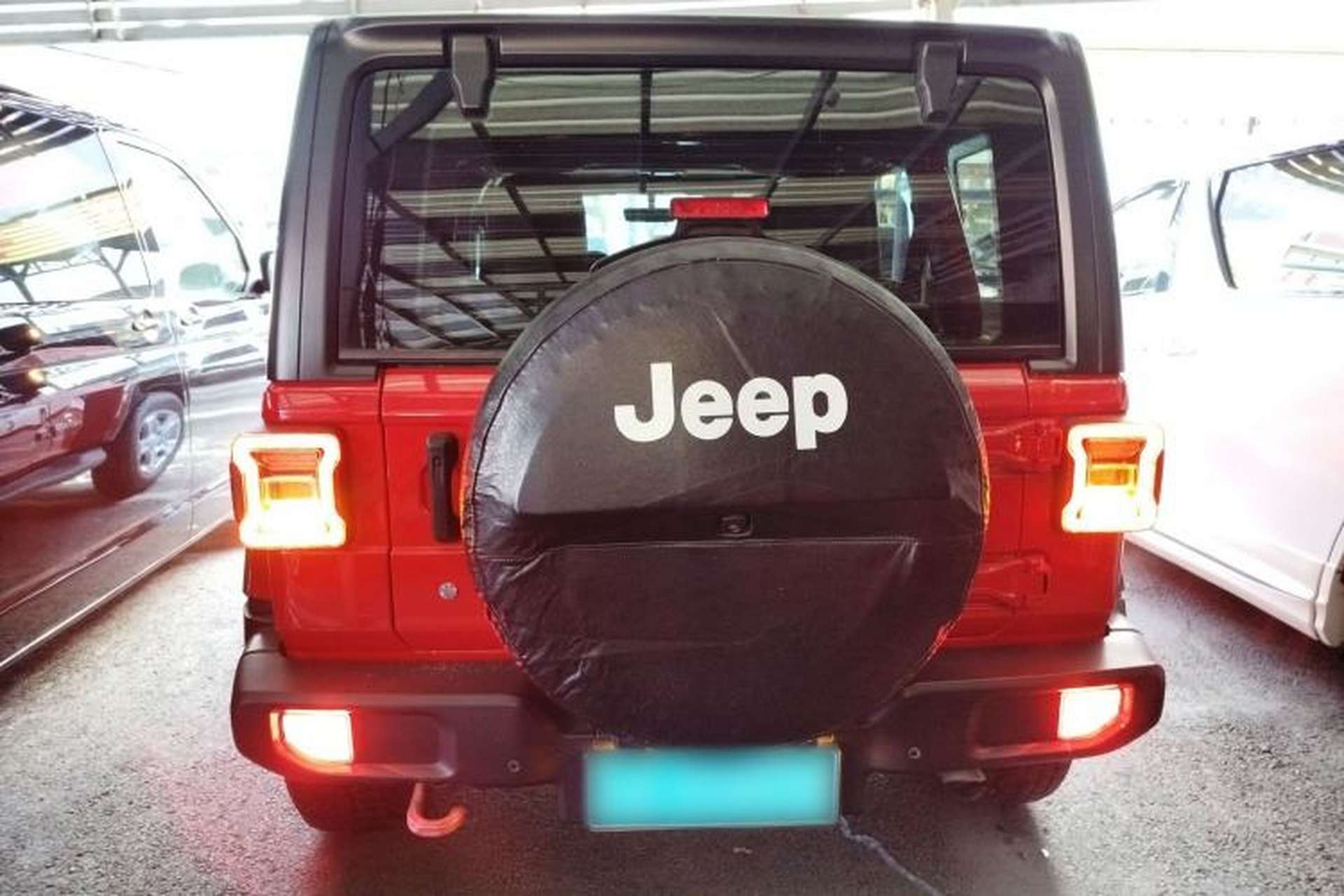 Used Jeep Wrangler 2019 2.0T Sahara Four-Door Version China VI Emission Standard Exterior 4
