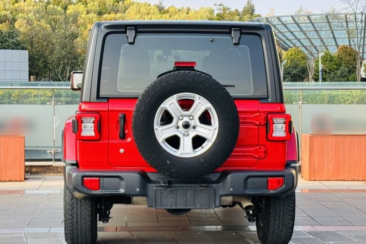 Used Jeep Wrangler 2019 2.0T Sahara Four-Door Version China VI Emission Standard Exterior 6