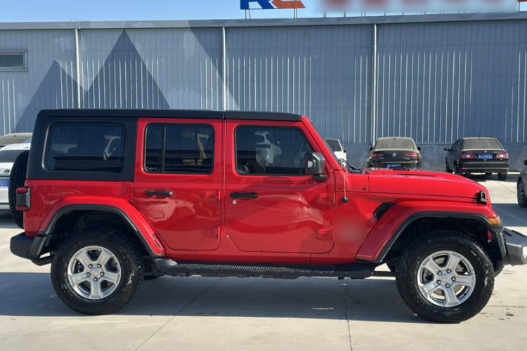 Used Jeep Wrangler 2019 2.0T Sahara Four-Door Version China VI Emission Standard Exterior 6