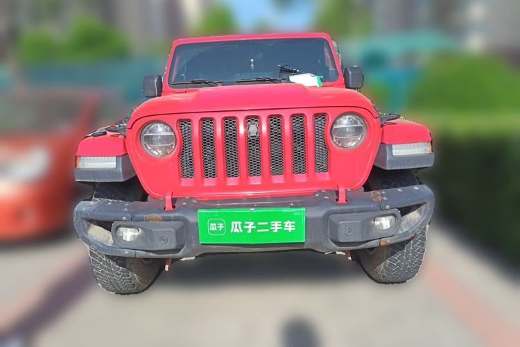 Used Jeep Wrangler 2019 2.0T Sahara Four-Door Version China VI Emission Standard Front