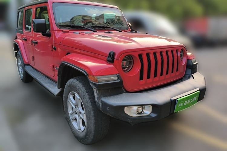 Used Jeep Wrangler 2019 2.0T Sahara Four-Door Version China VI Emission Standard Front Right 45 Deg