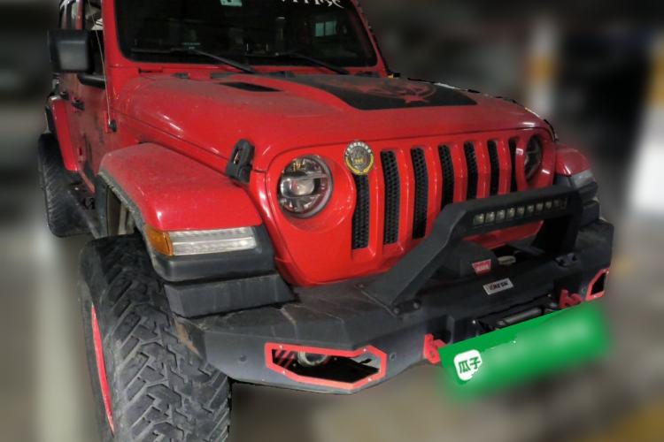 Used Jeep Wrangler 2019 2.0T Sahara Four-Door Version China VI Emission Standard Front Right 45 Deg